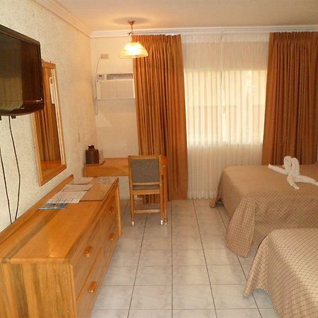 Hotel La Quinta La Ceiba Dış mekan fotoğraf