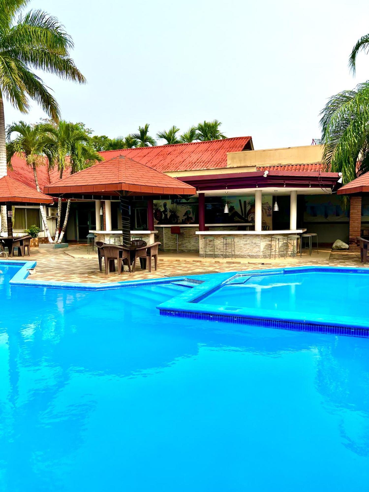 Hotel La Quinta La Ceiba Dış mekan fotoğraf